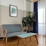 Popstel Hotel