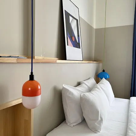 Popstel Hotel *